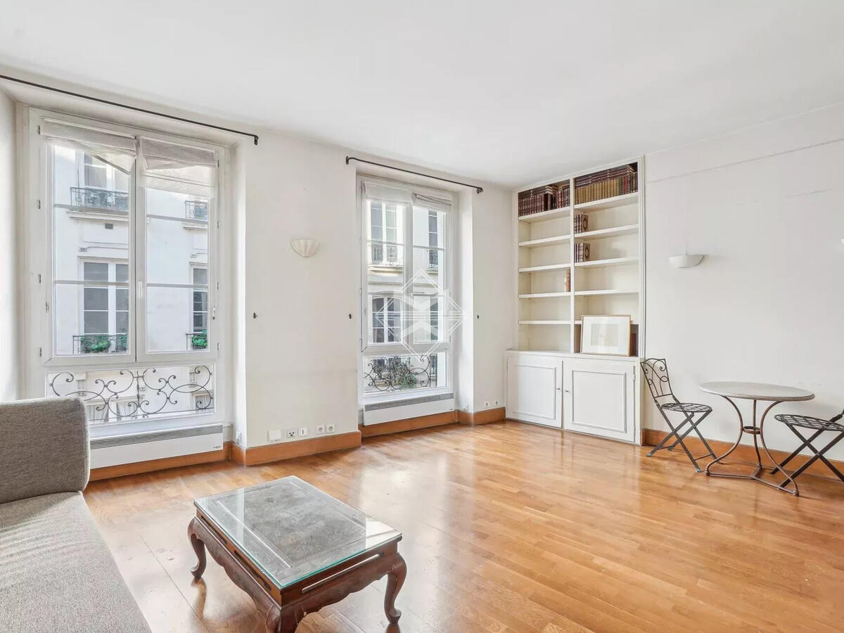 Apartment Paris 6e