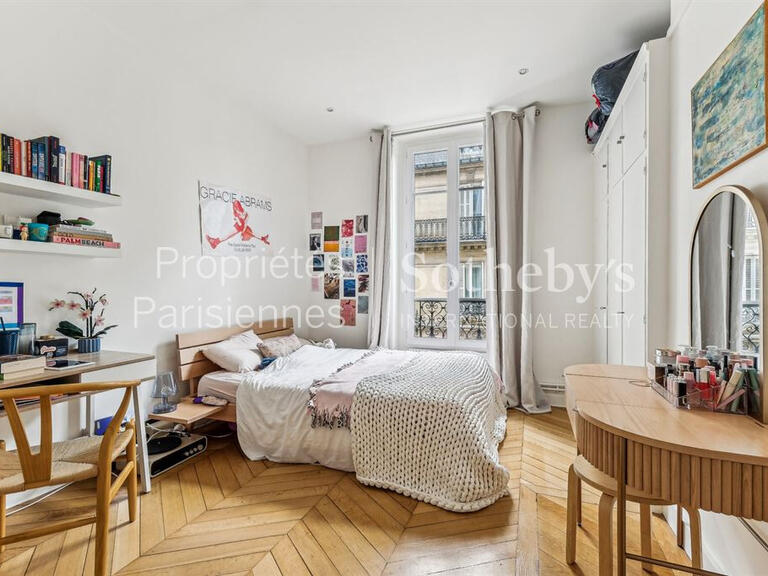 Appartement Paris 6e - 3 chambres - 128m²