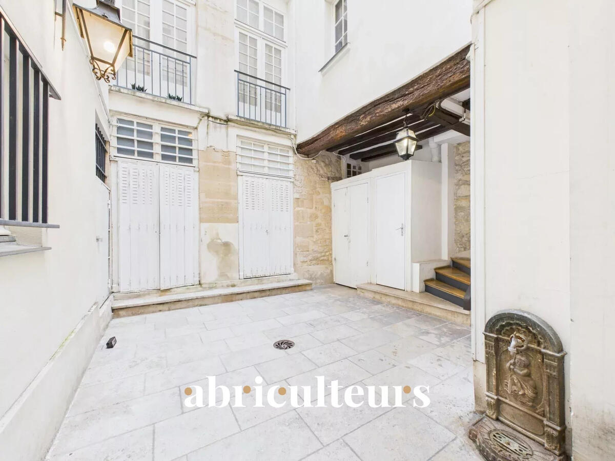 Apartment Paris 6e