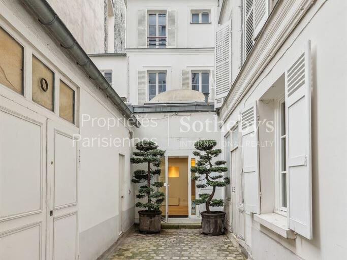 House Paris 6e - 3 bedrooms - 178m²