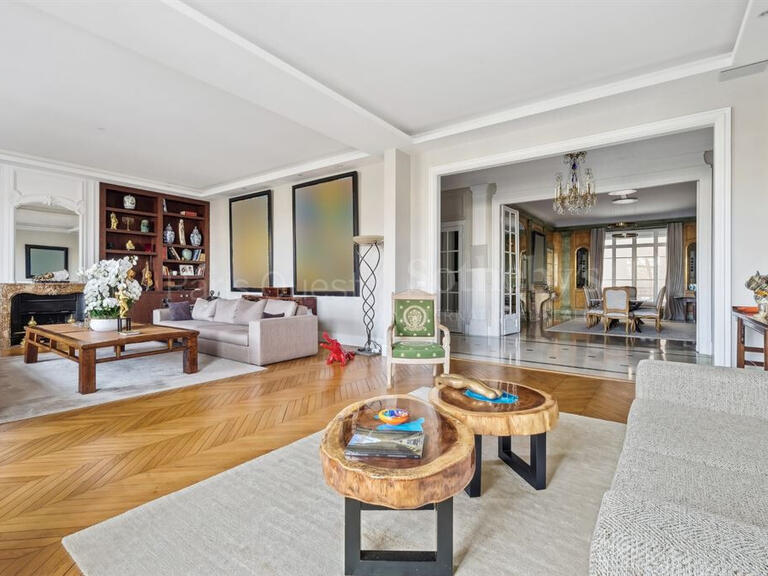 Apartment Paris - 4 bedrooms - 307m²