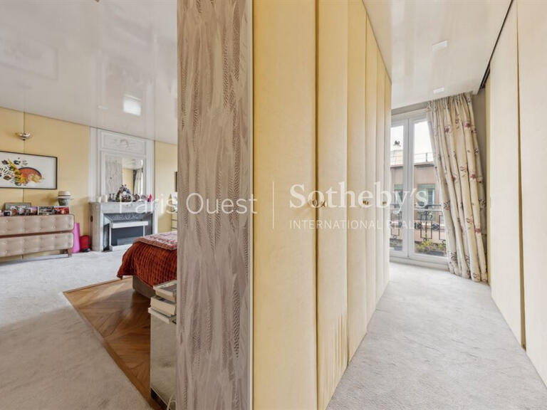 Apartment Paris - 3 bedrooms - 243m²