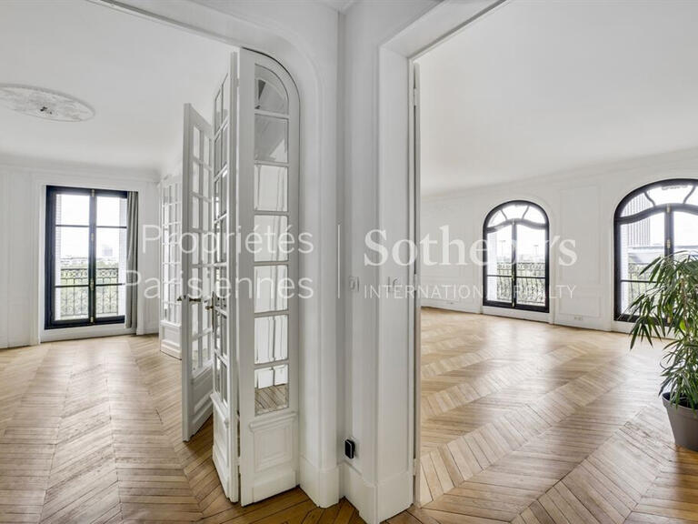 Apartment Paris - 4 bedrooms - 220m²