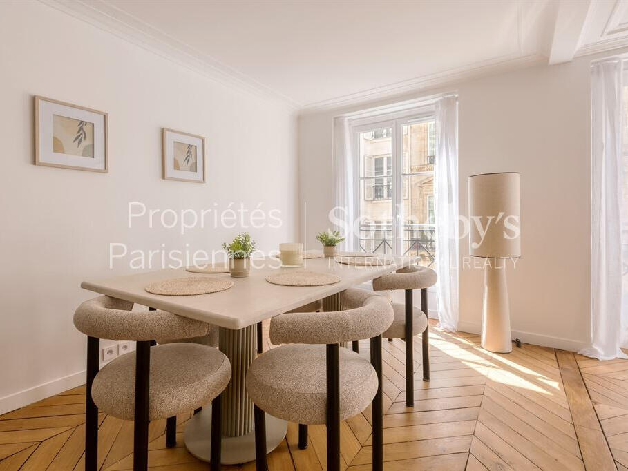 Apartment Paris 7e