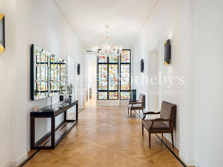 Apartment Paris 7e - 3 bedrooms - 331m²