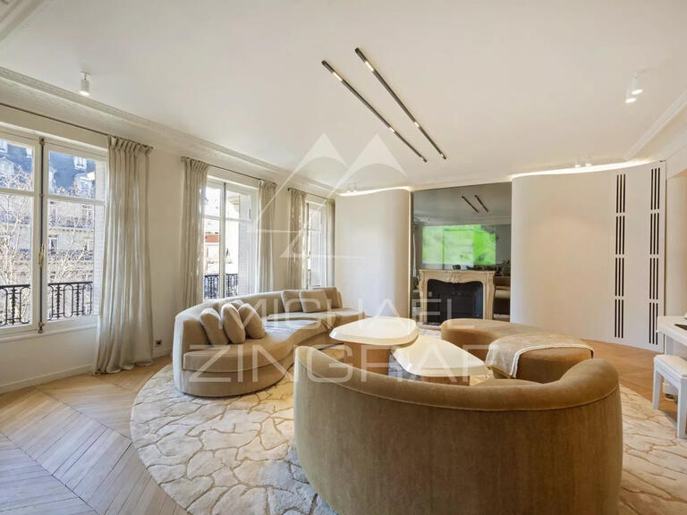 Apartment Paris 7e - 3 bedrooms - 191m²