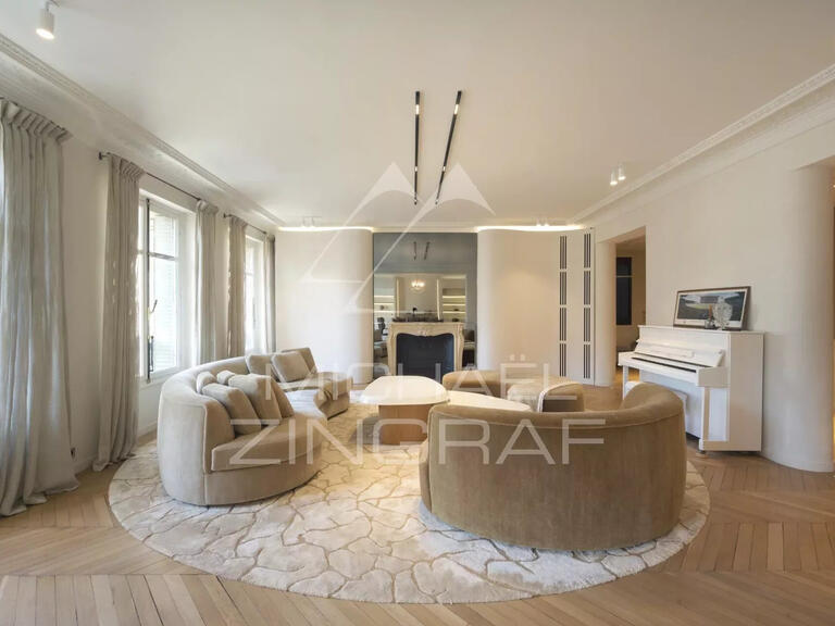 Apartment Paris 7e - 3 bedrooms - 191m²