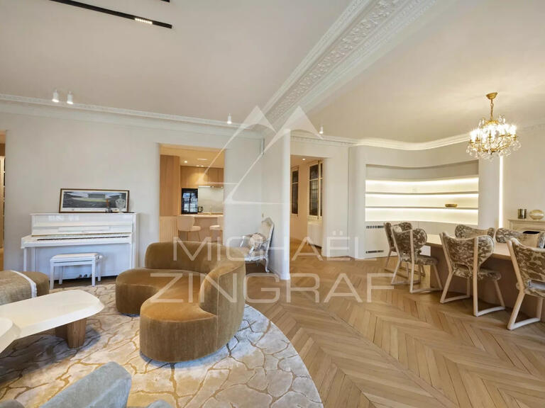 Apartment Paris 7e - 3 bedrooms - 191m²