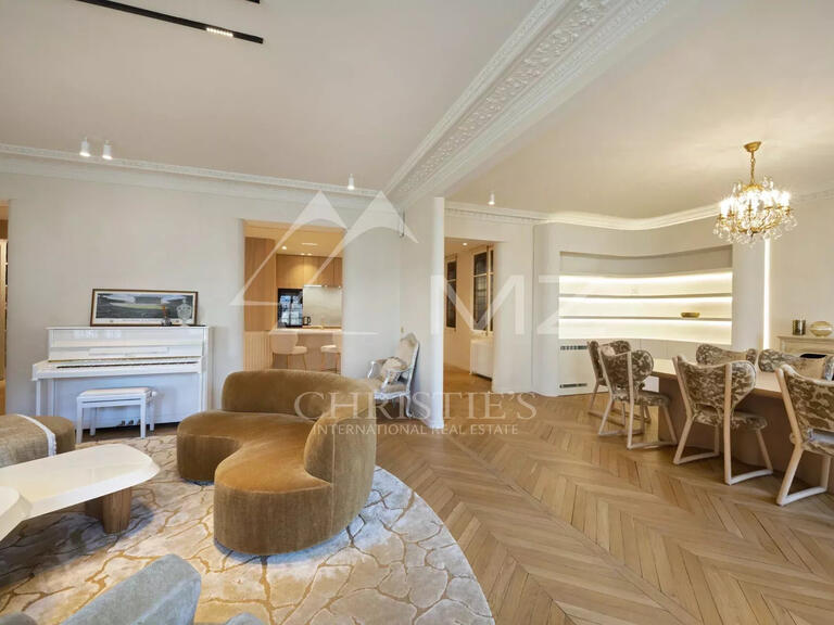 Apartment Paris 7e - 3 bedrooms - 191m²