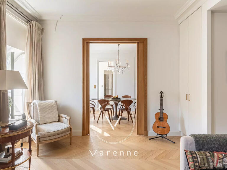 Vente Appartement Paris 7e - 3 chambres