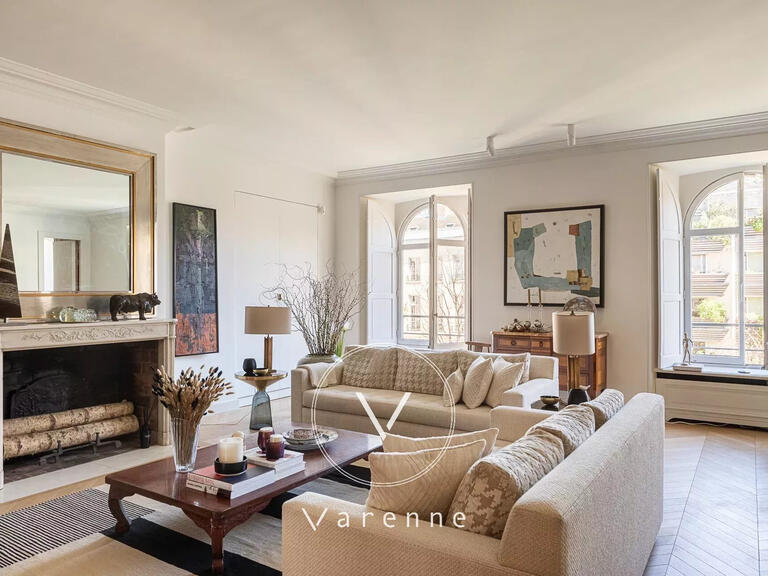 Apartment Paris 7e - 3 bedrooms - 192m²