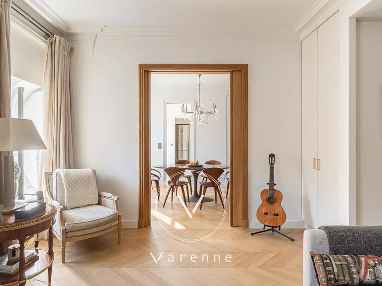 Apartment Paris 7e - 3 bedrooms - 192m²