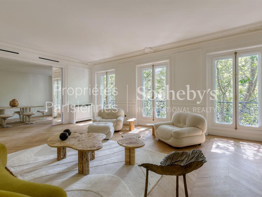 Apartment Paris 7e