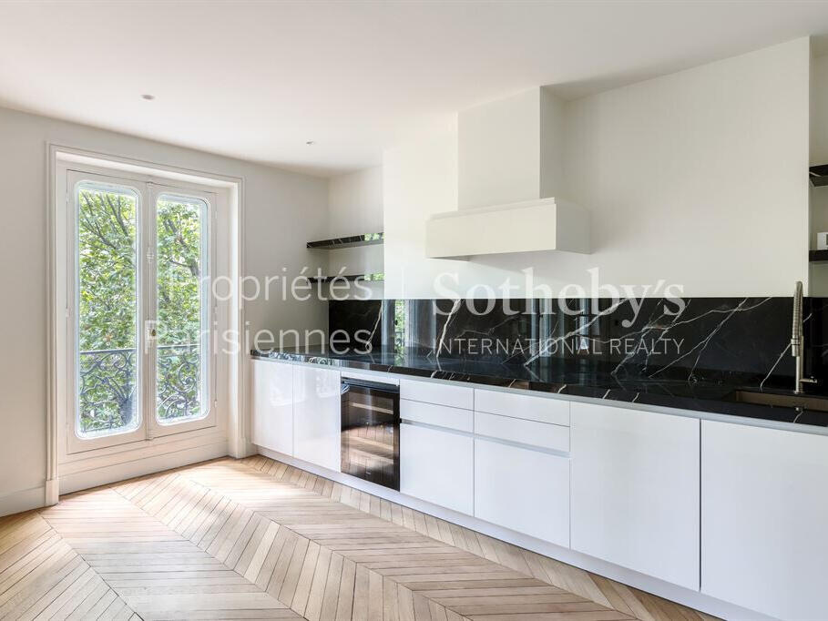 Apartment Paris 7e