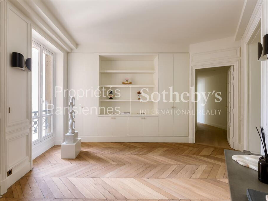 Apartment Paris 7e