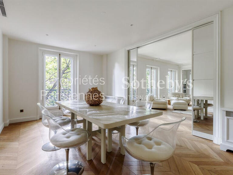 Vente Appartement Paris 7e - 5 chambres