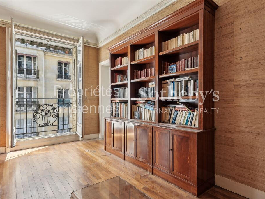 Apartment Paris 7e