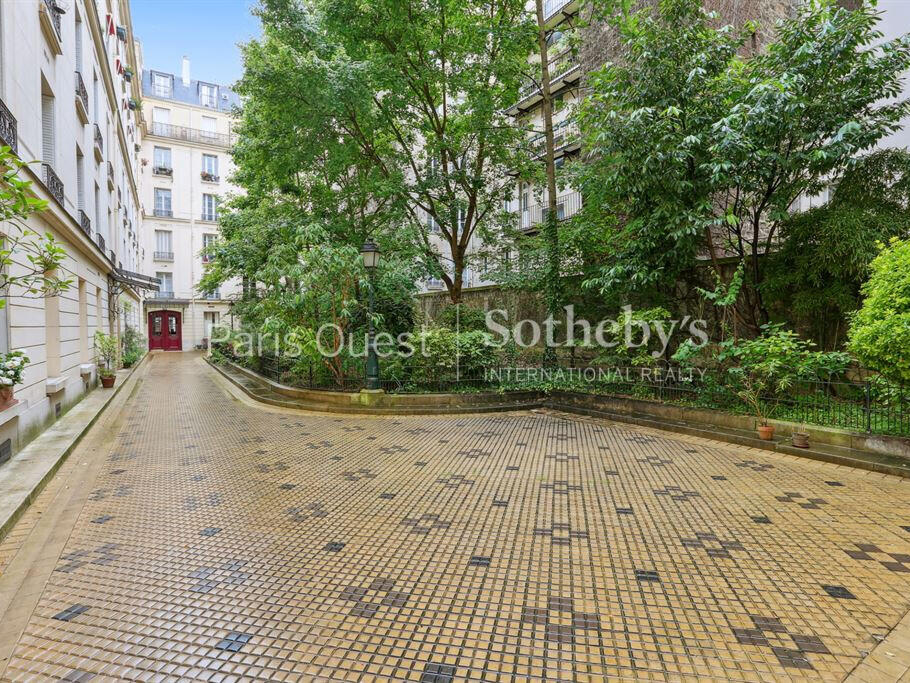 Apartment Paris 7e