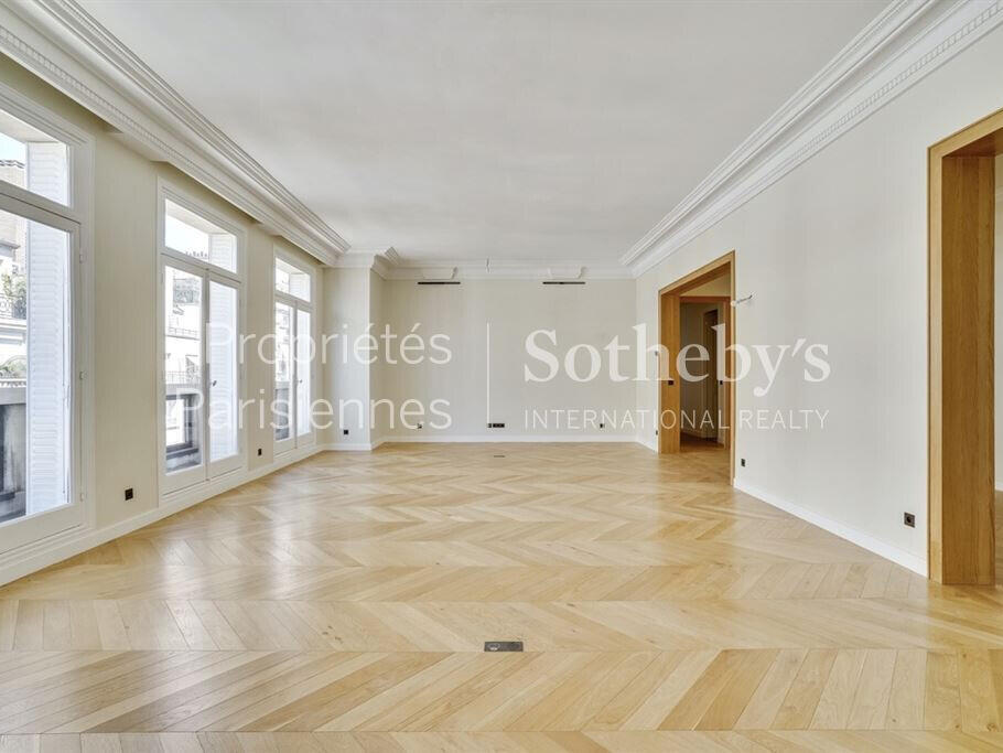 Apartment Paris 7e