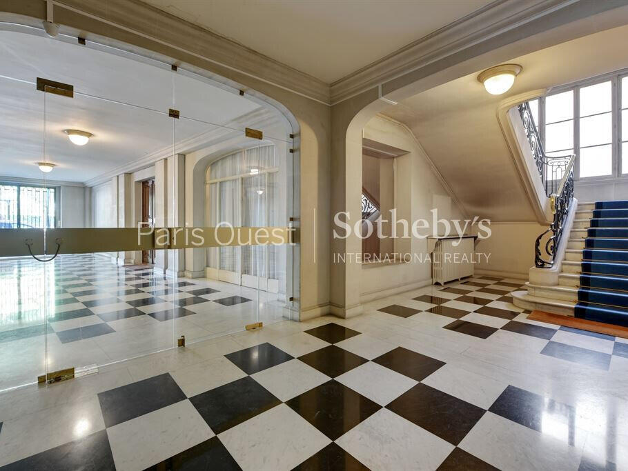 Apartment Paris 7e