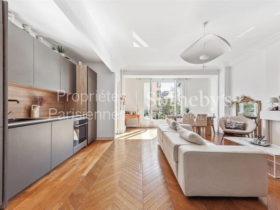 Apartment Paris 7e