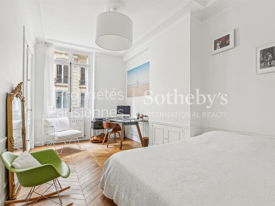 Apartment Paris 7e