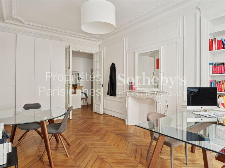 Apartment Paris 7e - 99m²