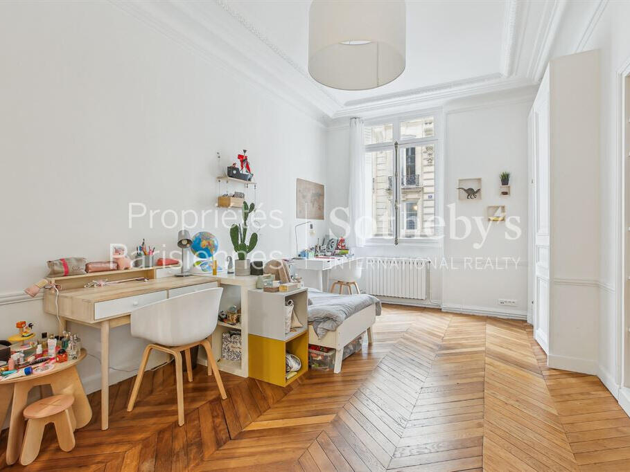 Apartment Paris 7e