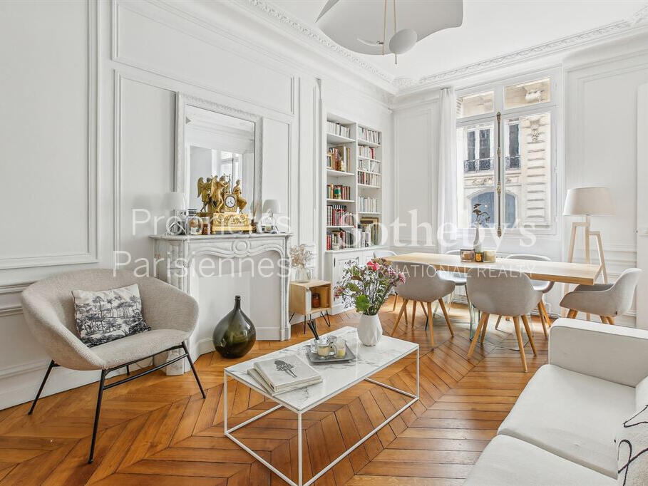 Apartment Paris 7e