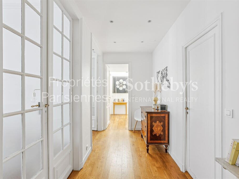 Apartment Paris 7e