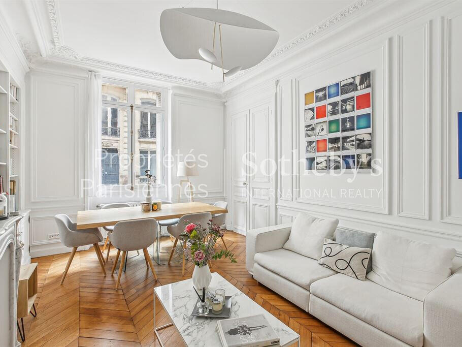 Apartment Paris 7e