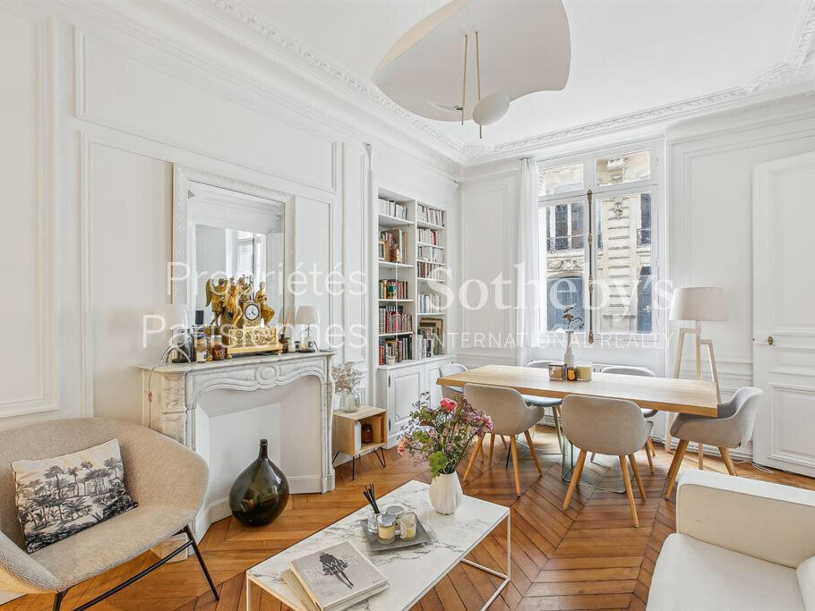 Apartment Paris 7e