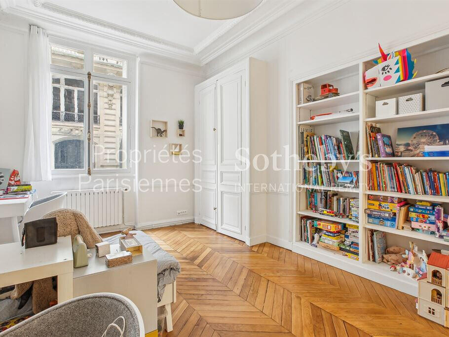 Apartment Paris 7e