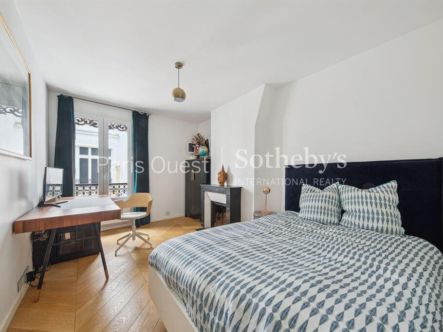 Apartment Paris 7e