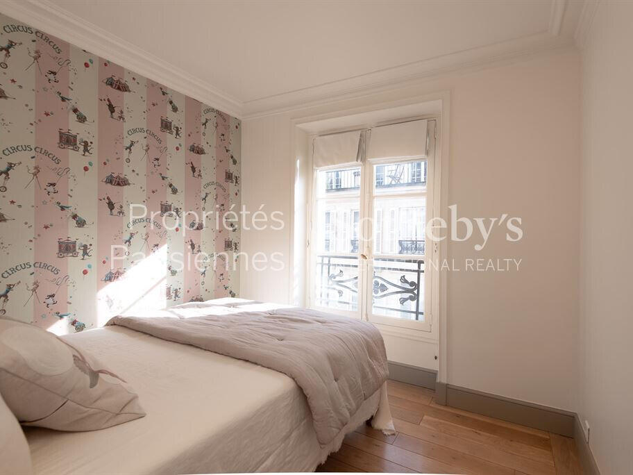 Apartment Paris 7e