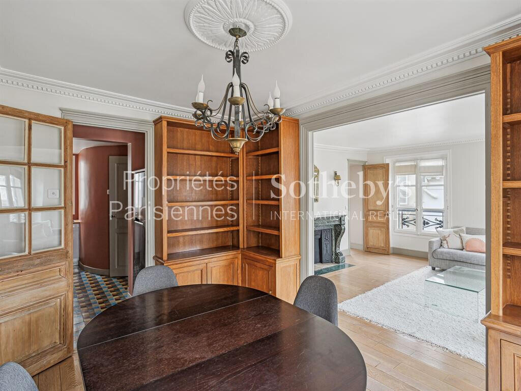 Apartment Paris 7e