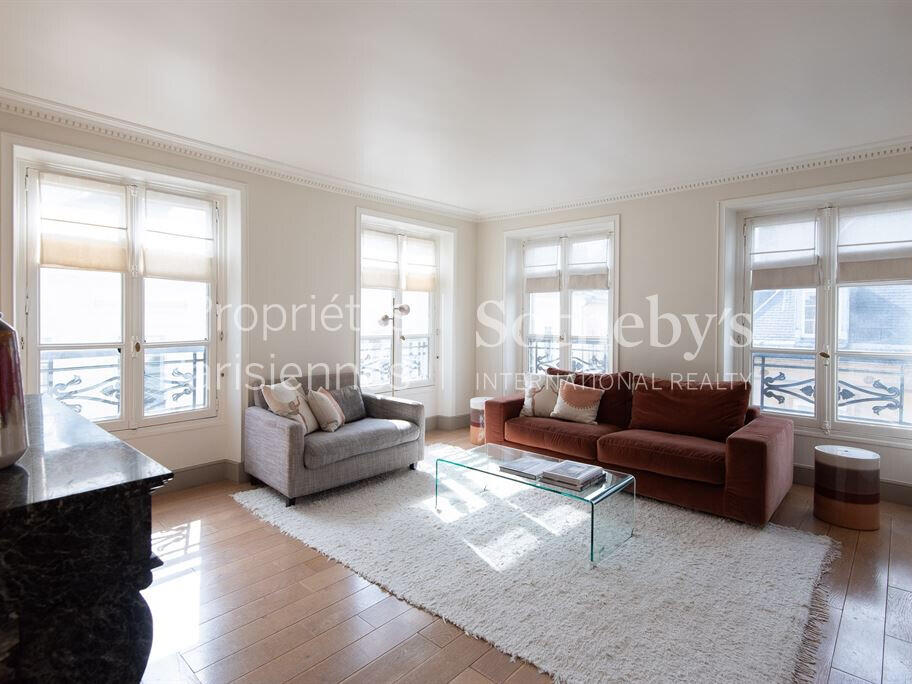 Apartment Paris 7e