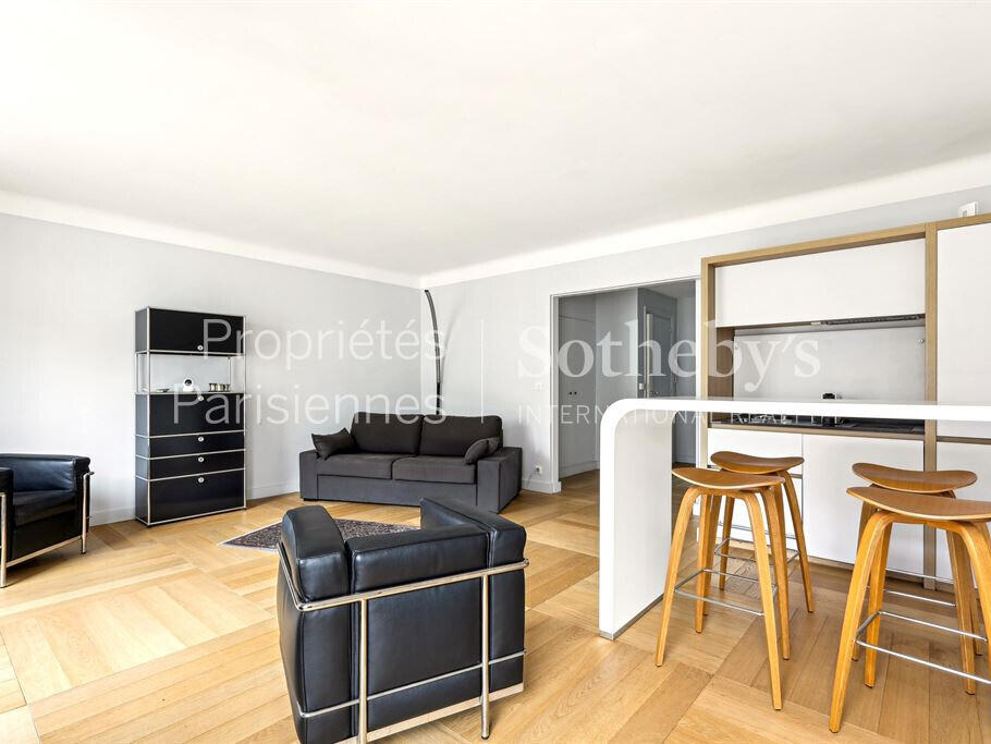 Apartment Paris 7e