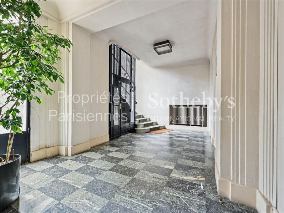 Apartment Paris 7e