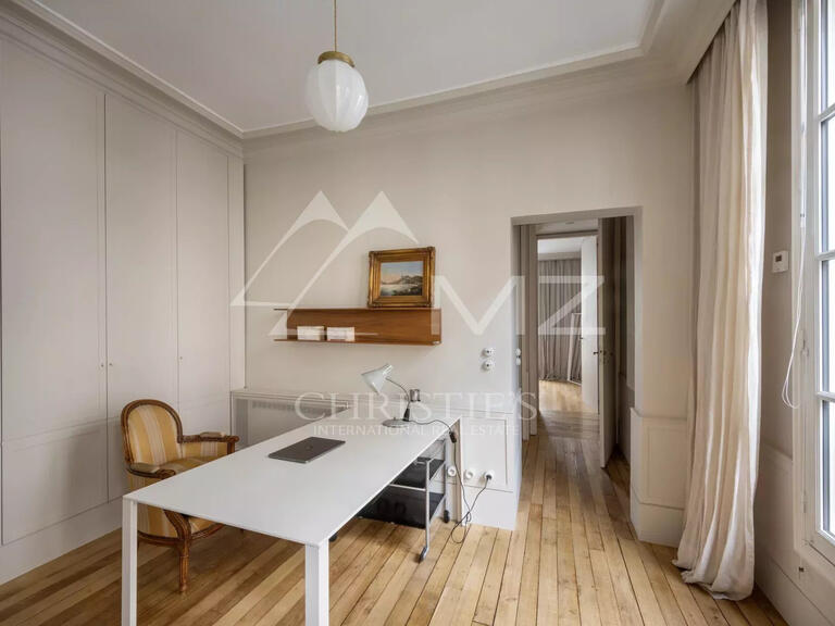 Apartment Paris 7e - 3 bedrooms - 180m²