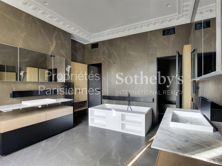 Apartment Paris 7e - 5 bedrooms - 396m²