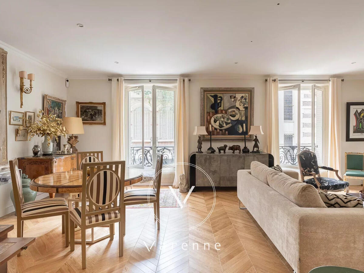 Apartment Paris 7e