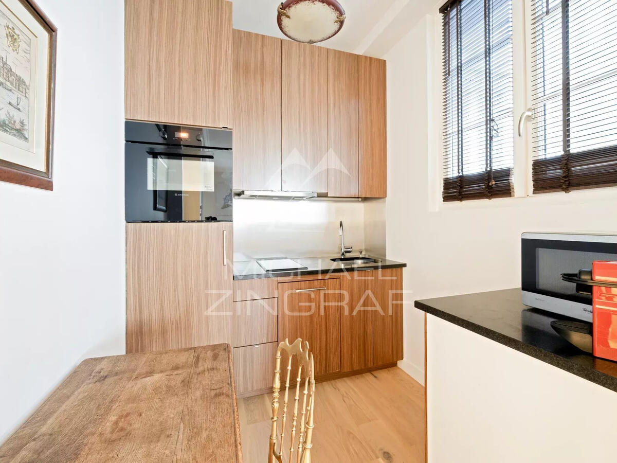 Apartment Paris 7e