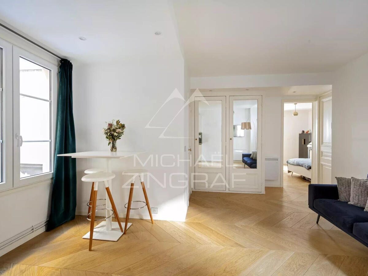 Apartment Paris 7e