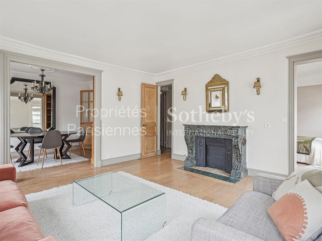 Apartment Paris 7e