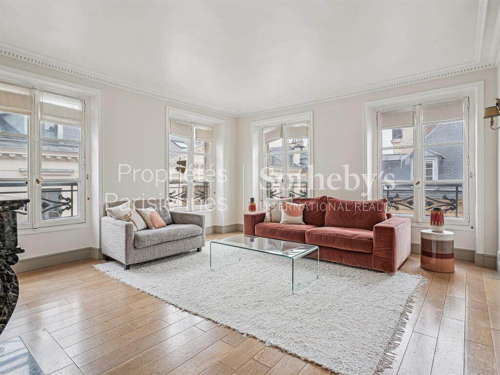 Apartment Paris 7e