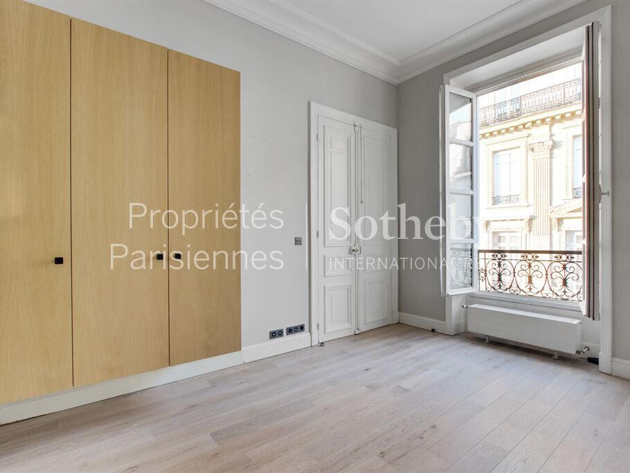 Apartment Paris 7e