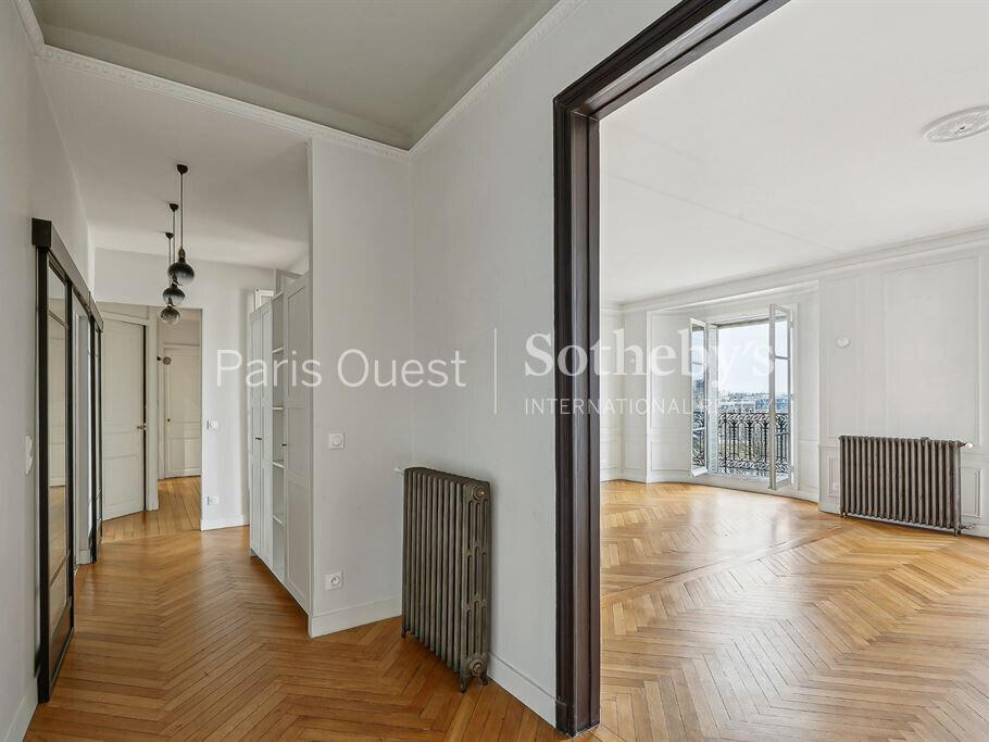 Apartment Paris 7e