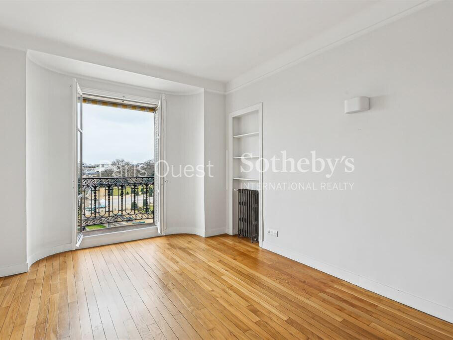 Apartment Paris 7e