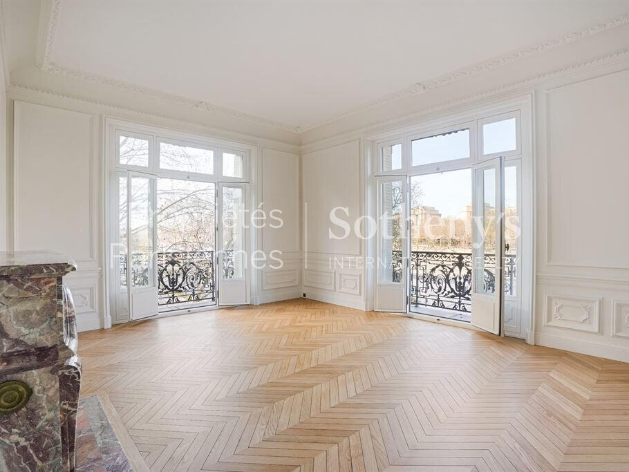 Apartment Paris 7e